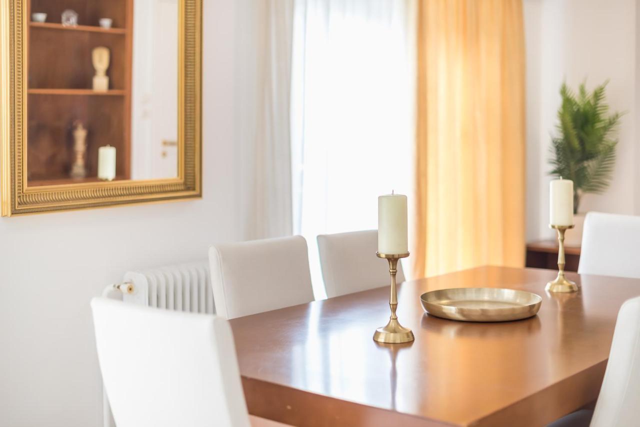 Athens Del Sol Suite Екстер'єр фото